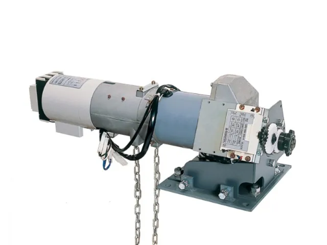 Motor rolling door chain-drive